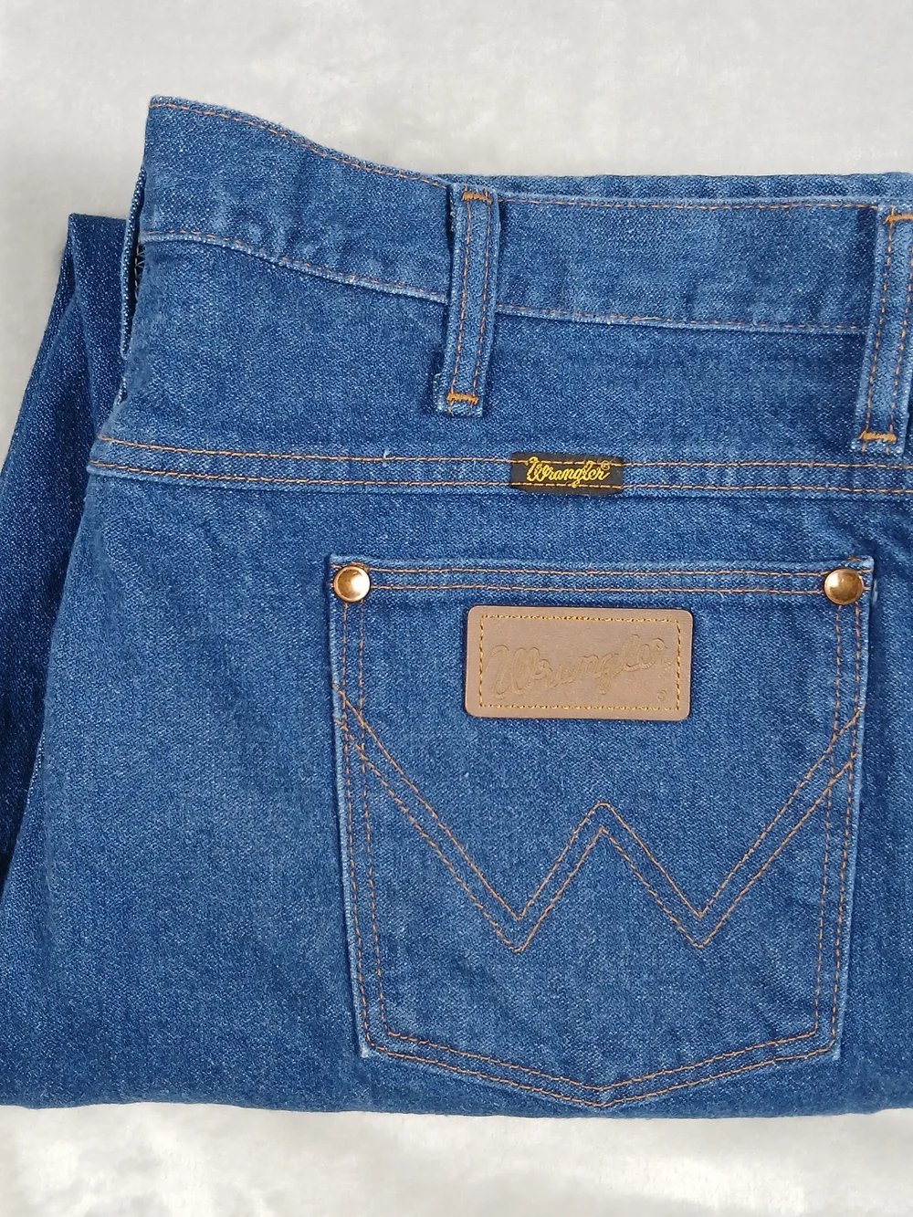 Wrangler classic straight